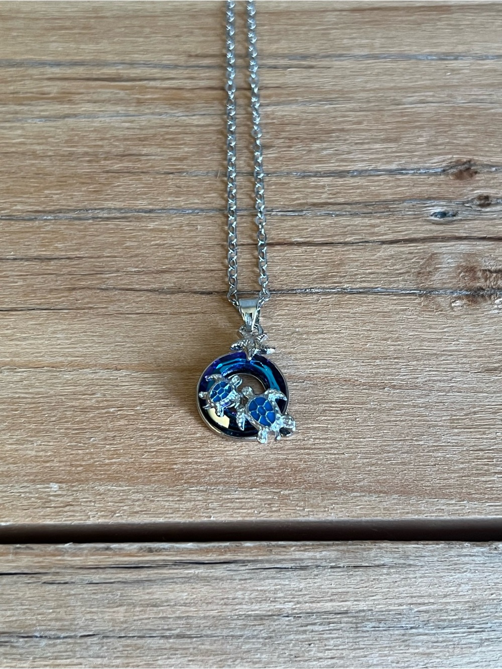 New-Silver-tone Blue Turtle Pendant Necklace With Gift Box - Picture 6 of 7